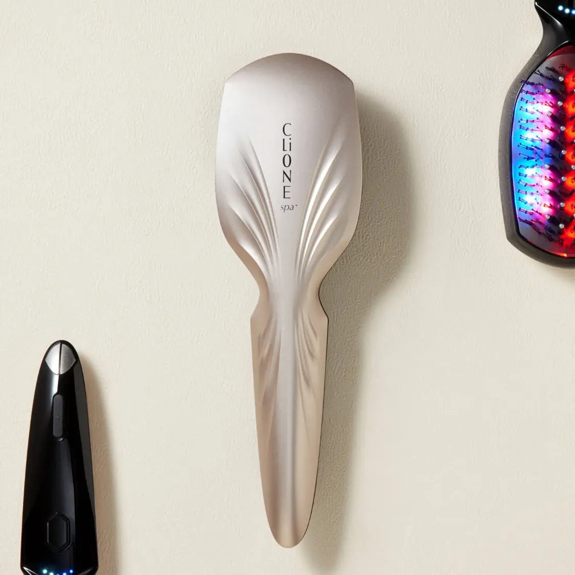 Plamine CLiONE Spa Plus LED-Haarbürste