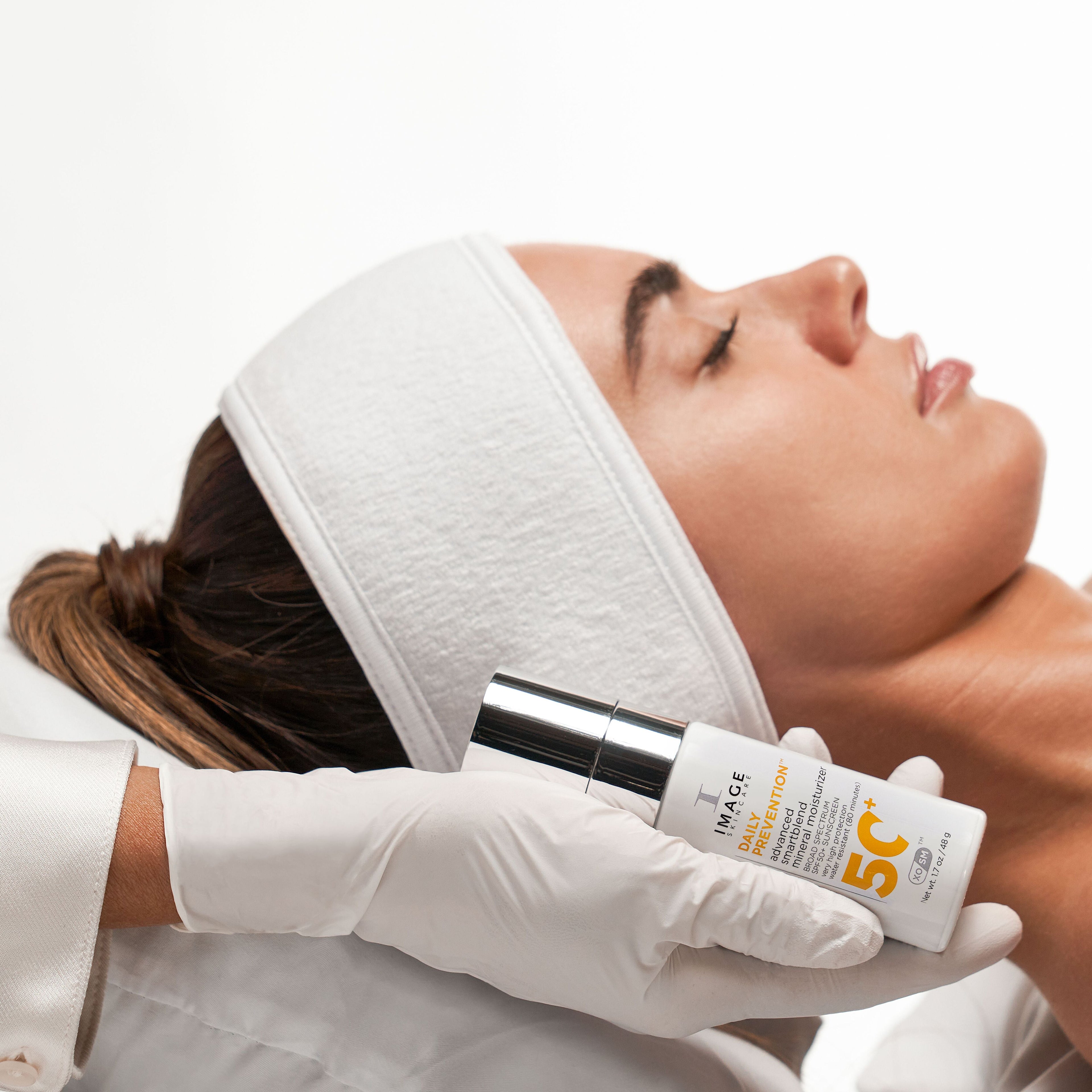 IMAGE Skincare DAILY PREVENTION Advanced Smartblend Mineral Moisturizer SPF 50+