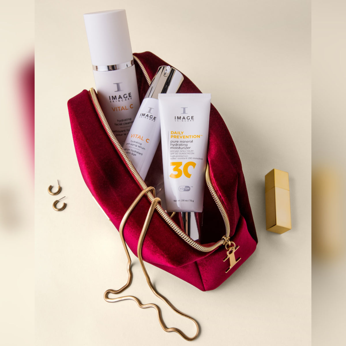 the DAILY ESSENTIALS Kit – IMAGE Skincare Holiday Set
